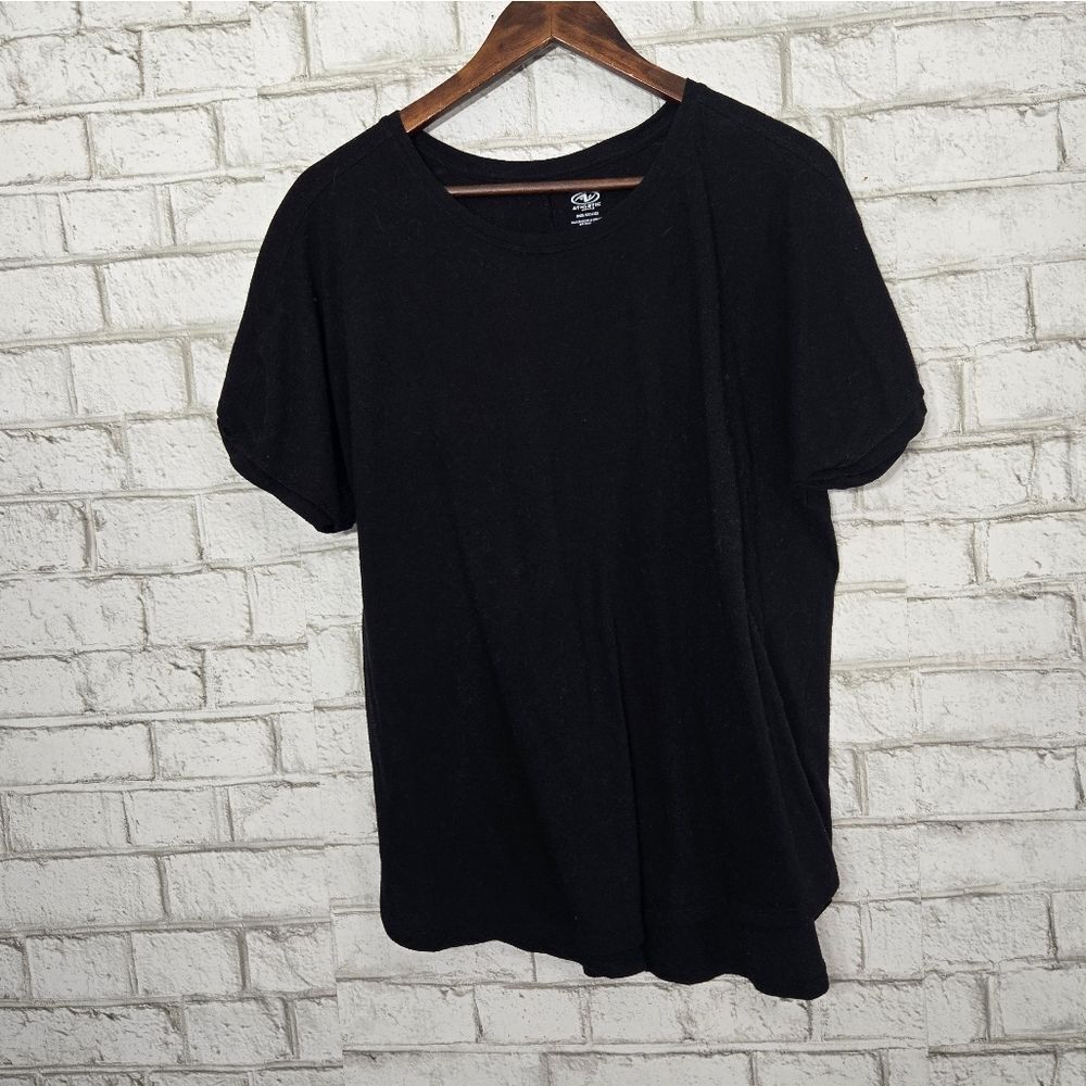 Athletic Works black short sleeve tee